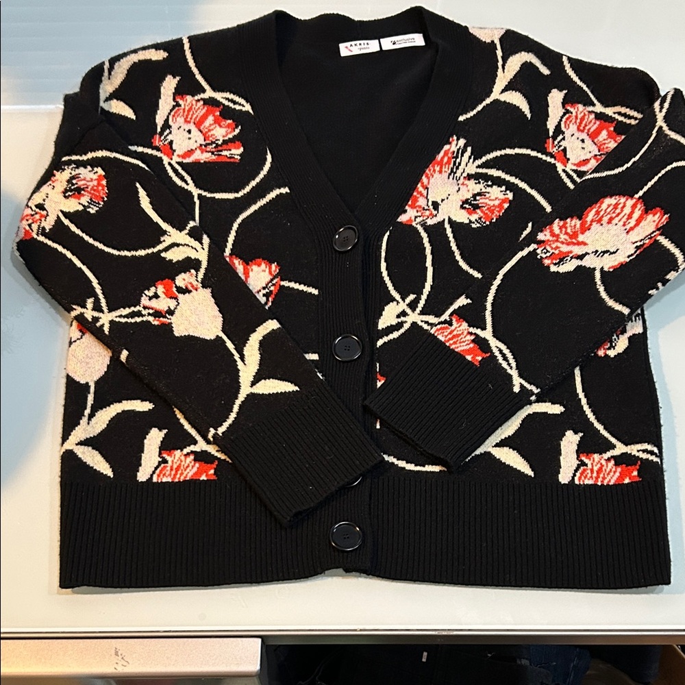 GORGEOUS wool cashmere Floral cardigan Akris Saks